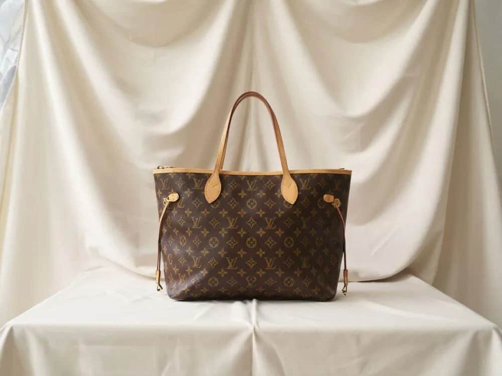 Ceny Louis Vuitton w Polsce: Ile naprawdę kosztuje torebka LV?